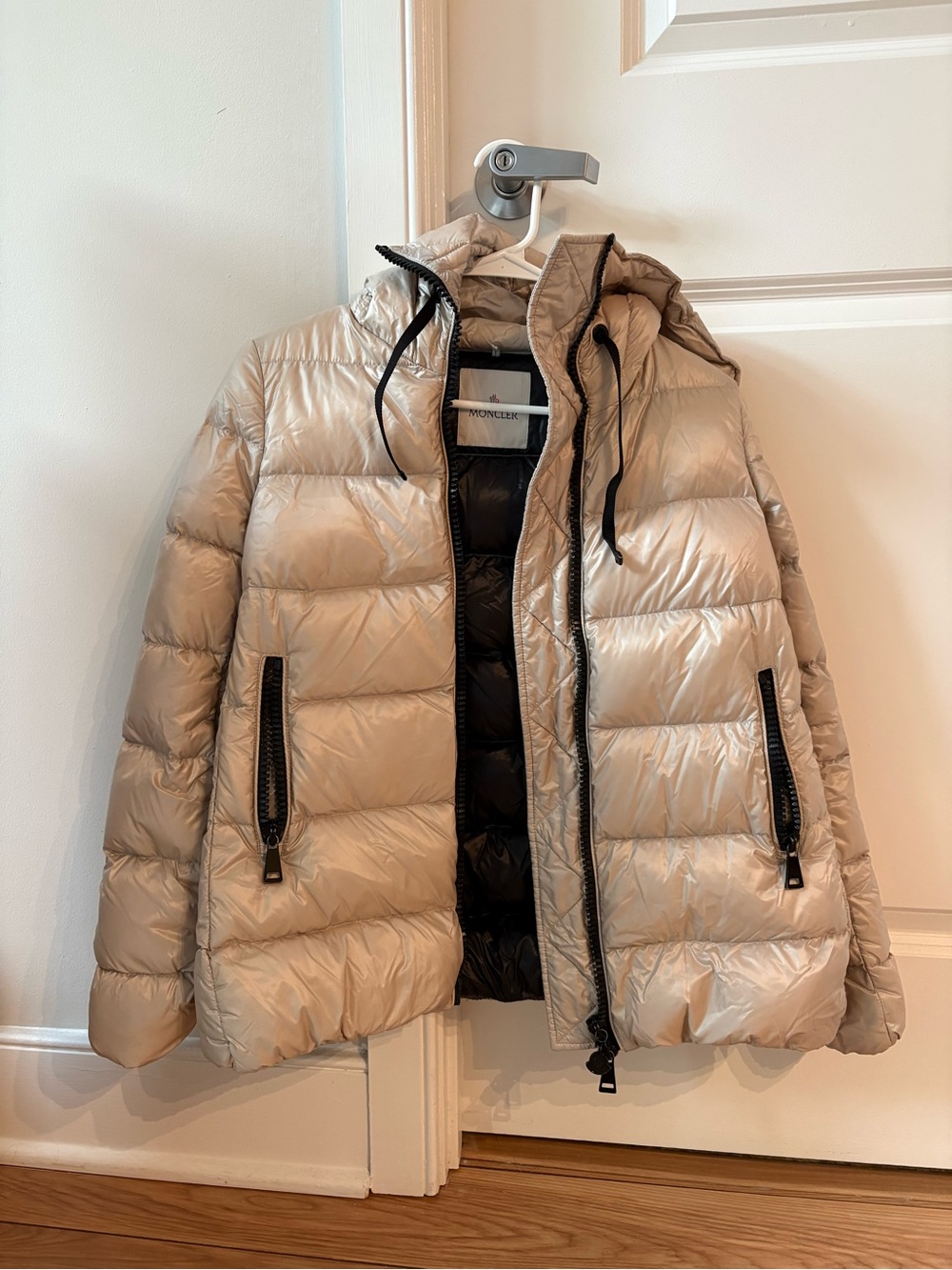Moncler Serinde Giubbotto Jacket - Picture 2 of 8
